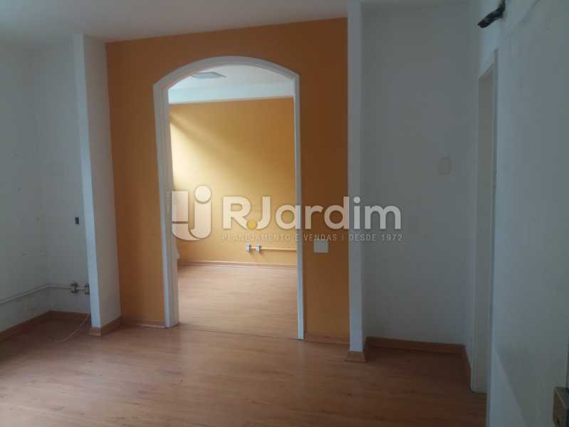 Conheça Salas 3º piso do imóvel - Casa À Venda - Jardim Botânico - Rio de Janeiro - RJ - LACA50003 - 15 Salas 3º piso - Casa À Venda - Jardim Botânico - Rio de Janeiro - RJ - LACA50003 - 15