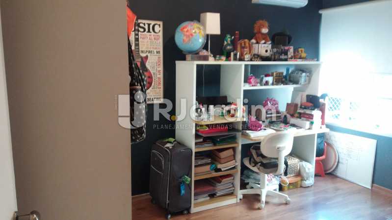 Conheça Mesa estudo quarto 2 do imóvel - Cobertura À VENDA, Fonte da Saudade, Lagoa, Rio de Janeiro, RJ - LACO30034 - 10 Mesa estudo quarto 2 - Cobertura À VENDA, Fonte da Saudade, Lagoa, Rio de Janeiro, RJ - LACO30034 - 10