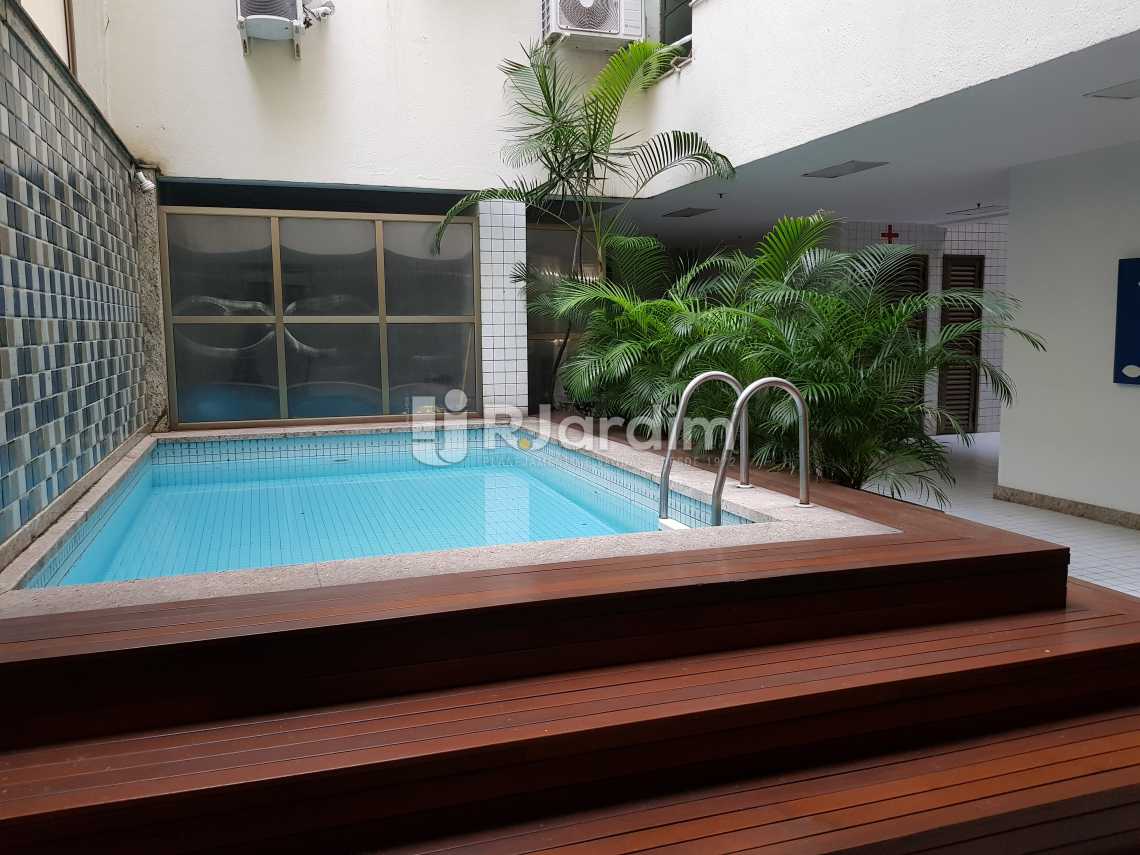 Conheça Piscina do imóvel - Flat À VENDA, Lagoa, Rio de Janeiro, RJ - LAFL10008 - 19 Piscina - Flat À VENDA, Lagoa, Rio de Janeiro, RJ - LAFL10008 - 19