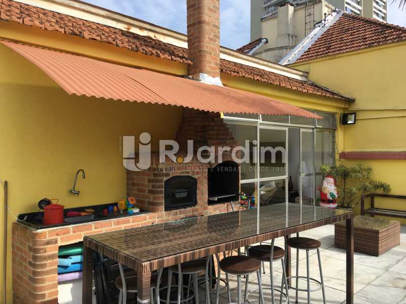 Conheça Terraço Gourmet do imóvel - Cobertura À Venda - Leblon - Rio de Janeiro - RJ - LACO30038 - 3 Terraço Gourmet - Cobertura À Venda - Leblon - Rio de Janeiro - RJ - LACO30038 - 3