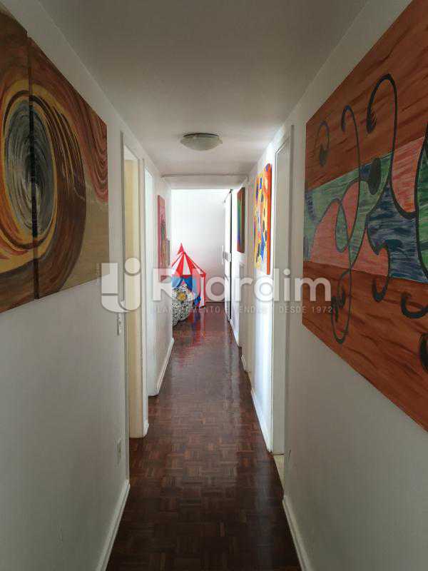 Conheça corredor do imóvel - Cobertura À Venda - Leblon - Rio de Janeiro - RJ - LACO30038 - 29 corredor - Cobertura À Venda - Leblon - Rio de Janeiro - RJ - LACO30038 - 29