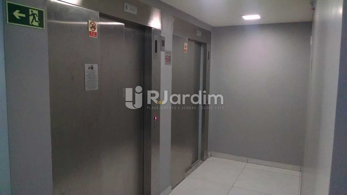 Conheça VIA MARGUTTA do imóvel - Via Margutta Cobertura Tijuca 3 Quartos - LACO30042 - 22 VIA MARGUTTA - Via Margutta Cobertura Tijuca 3 Quartos - LACO30042 - 22