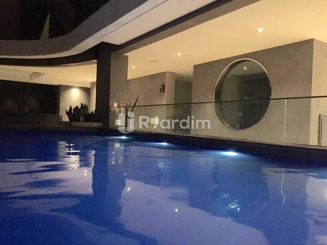 Conheça Piscina do imóvel - Compra Venda Avaliação Imóveis Apartamento Ipanema 4 Suítes - LAAP40153 - 27 Piscina - Compra Venda Avaliação Imóveis Apartamento Ipanema 4 Suítes - LAAP40153 - 27
