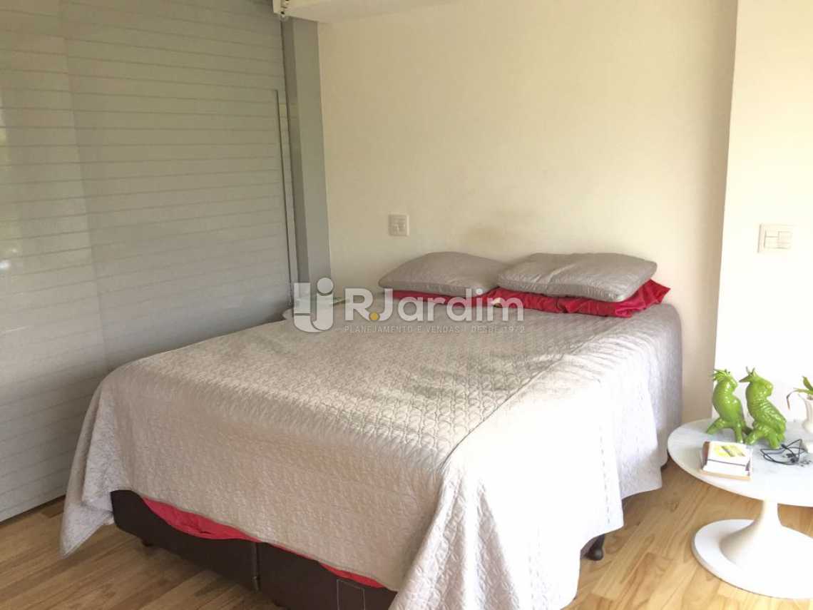 Conheça Quarto 3 do imóvel - Compra Venda Avaliação Imóveis Apartamento Ipanema 4 Suítes - LAAP40153 - 18 Quarto 3 - Compra Venda Avaliação Imóveis Apartamento Ipanema 4 Suítes - LAAP40153 - 18