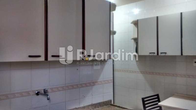 Conheça Cozinha do imóvel - Apartamento para alugar Avenida Epitácio Pessoa,Lagoa, Zona Sul,Rio de Janeiro - R$ 3.900 - LAAP30314 - 10 Cozinha - Apartamento para alugar Avenida Epitácio Pessoa,Lagoa, Zona Sul,Rio de Janeiro - R$ 3.900 - LAAP30314 - 10