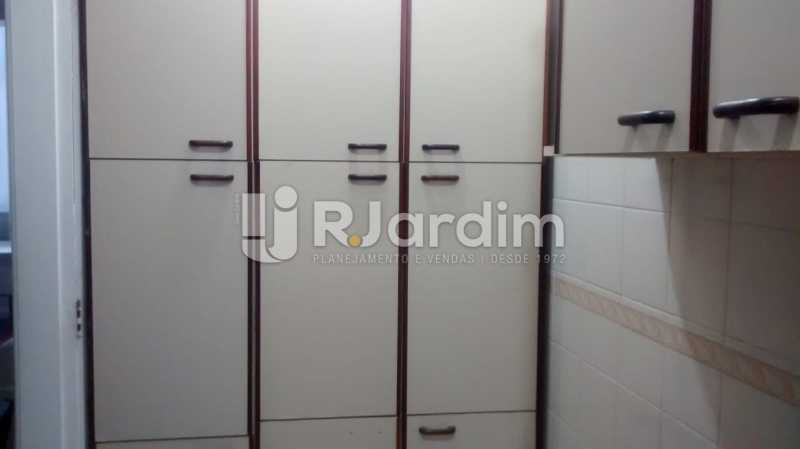 Conheça Cozinha do imóvel - Apartamento para alugar Avenida Epitácio Pessoa,Lagoa, Zona Sul,Rio de Janeiro - R$ 3.900 - LAAP30314 - 7 Cozinha - Apartamento para alugar Avenida Epitácio Pessoa,Lagoa, Zona Sul,Rio de Janeiro - R$ 3.900 - LAAP30314 - 7