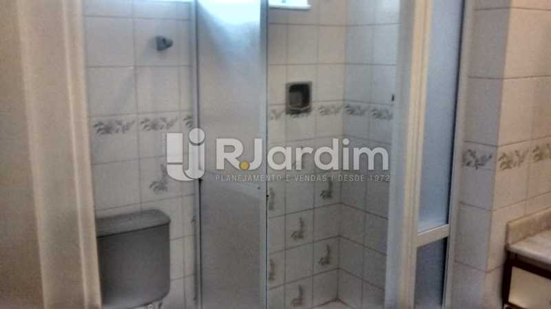 Conheça banheiro do imóvel - Apartamento para alugar Avenida Epitácio Pessoa,Lagoa, Zona Sul,Rio de Janeiro - R$ 3.900 - LAAP30314 - 5 banheiro - Apartamento para alugar Avenida Epitácio Pessoa,Lagoa, Zona Sul,Rio de Janeiro - R$ 3.900 - LAAP30314 - 5