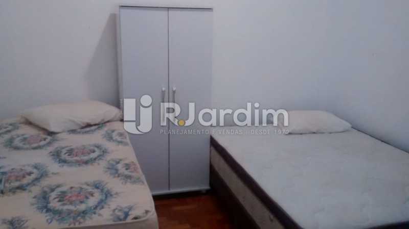 Conheça Quarto do imóvel - Apartamento para alugar Avenida Epitácio Pessoa,Lagoa, Zona Sul,Rio de Janeiro - R$ 3.900 - LAAP30314 - 8 Quarto - Apartamento para alugar Avenida Epitácio Pessoa,Lagoa, Zona Sul,Rio de Janeiro - R$ 3.900 - LAAP30314 - 8