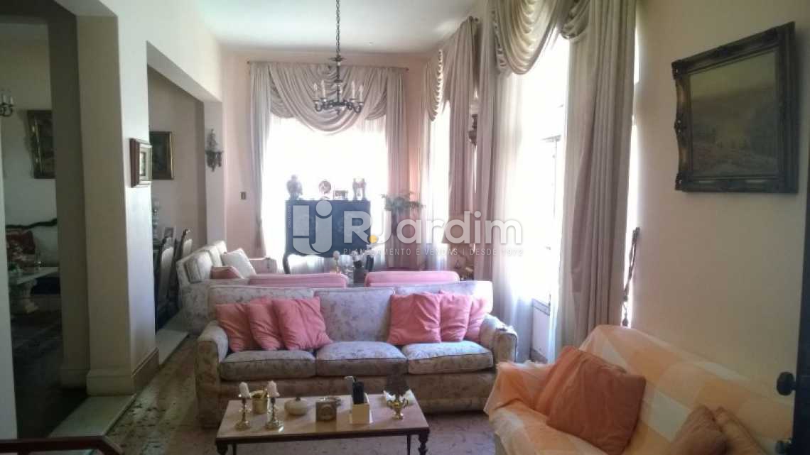 Conheça JARDIM DE INVERNO do imóvel - Casa À VENDA, Cosme Velho, Rio de Janeiro, RJ - LACA90001 - 5 JARDIM DE INVERNO - Casa À VENDA, Cosme Velho, Rio de Janeiro, RJ - LACA90001 - 5