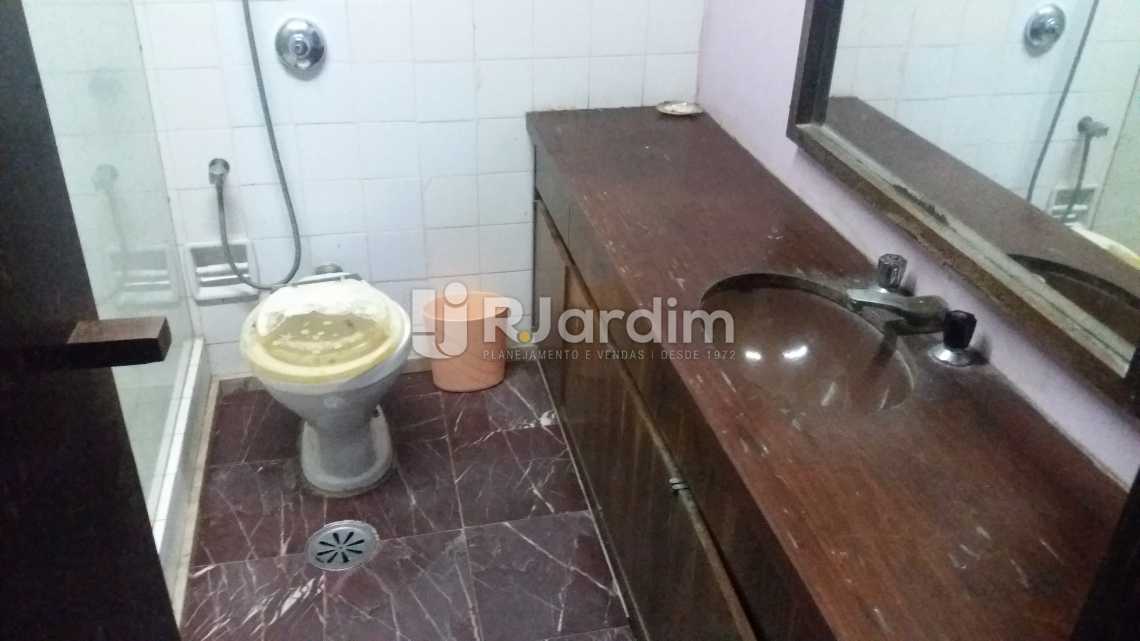 Conheça Banheiro 2º piso do imóvel - Casa Jardim Botânico - LACA50004 - 12 Banheiro 2º piso - Casa Jardim Botânico - LACA50004 - 12