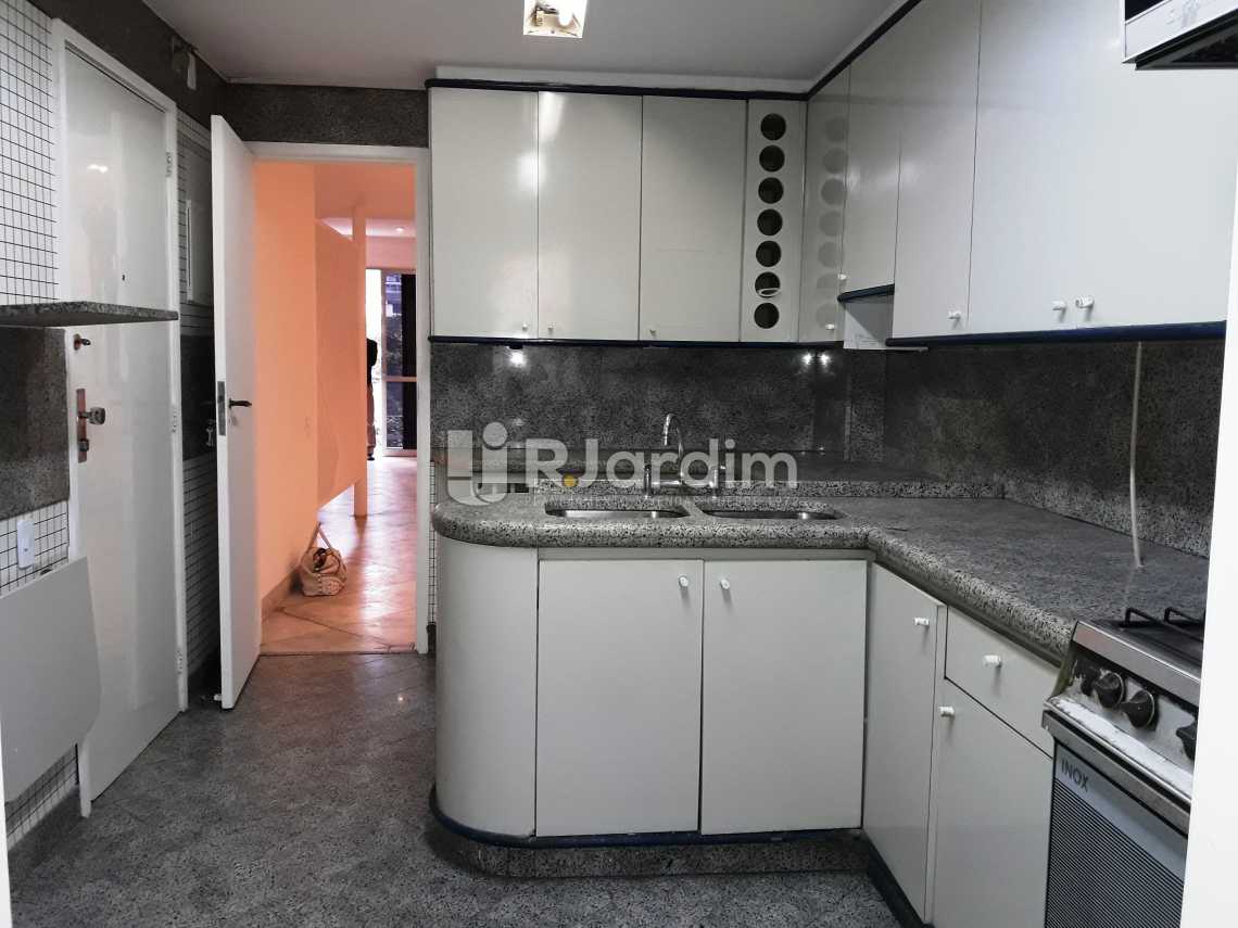 Conheça Cozinha do imóvel - Compra Venda Avaliação Imóveis Apartamento Leblon 3 Quartos - LAAP31192 - 19 Cozinha - Compra Venda Avaliação Imóveis Apartamento Leblon 3 Quartos - LAAP31192 - 19