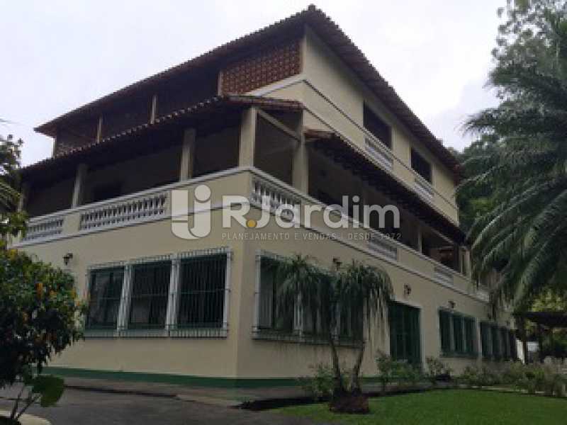 Conheça Fachada do imóvel - Casa Cosme Velho, Zona Sul,Rio de Janeiro, RJ À Venda, 9 Quartos, 633m² - LACA90003 - 1 Fachada - Casa Cosme Velho, Zona Sul,Rio de Janeiro, RJ À Venda, 9 Quartos, 633m² - LACA90003 - 1