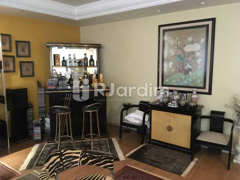 Conheça Sala de estar do imóvel - Apartamento À Venda - Copacabana - Rio de Janeiro - RJ - LAAP30389 - 7 Sala de estar - Apartamento À Venda - Copacabana - Rio de Janeiro - RJ - LAAP30389 - 7