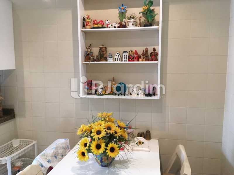 Conheça copa do imóvel - Apartamento À Venda - Copacabana - Rio de Janeiro - RJ - LAAP30389 - 26 copa - Apartamento À Venda - Copacabana - Rio de Janeiro - RJ - LAAP30389 - 26