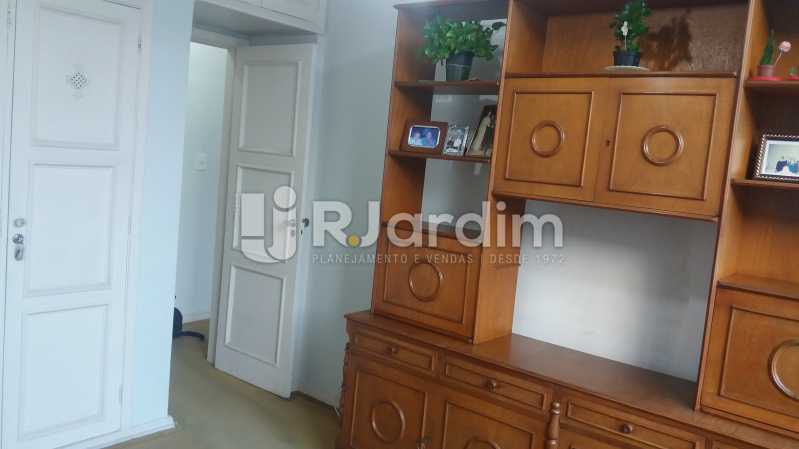Conheça Quarto 1 do imóvel - Apartamento 3 Quartos Copacabana Zona sul Rio de Janeiro RJ - LAAP30453 - 7 Quarto 1 - Apartamento 3 Quartos Copacabana Zona sul Rio de Janeiro RJ - LAAP30453 - 7