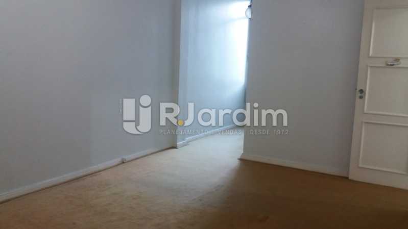 Conheça Quarto 3 do imóvel - Apartamento 3 Quartos Copacabana Zona sul Rio de Janeiro RJ - LAAP30453 - 12 Quarto 3 - Apartamento 3 Quartos Copacabana Zona sul Rio de Janeiro RJ - LAAP30453 - 12