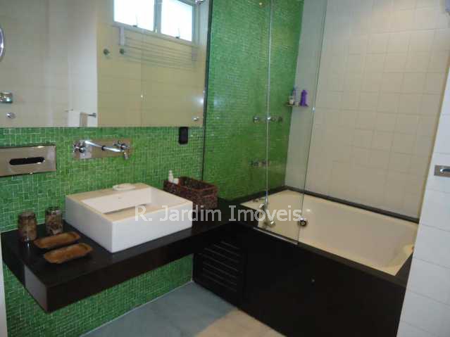 Conheça Banheiro Social do imóvel - Cobertura Ipanema, Zona Sul,Rio de Janeiro, RJ À Venda, 4 Quartos, 180m² - LACO40034 - 13 Banheiro Social - Cobertura Ipanema, Zona Sul,Rio de Janeiro, RJ À Venda, 4 Quartos, 180m² - LACO40034 - 13