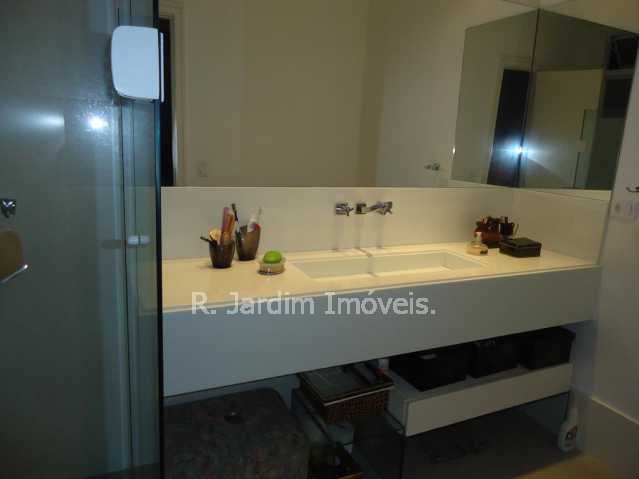 Conheça Banheiro da Suite do imóvel - Cobertura Ipanema, Zona Sul,Rio de Janeiro, RJ À Venda, 4 Quartos, 180m² - LACO40034 - 19 Banheiro da Suite - Cobertura Ipanema, Zona Sul,Rio de Janeiro, RJ À Venda, 4 Quartos, 180m² - LACO40034 - 19