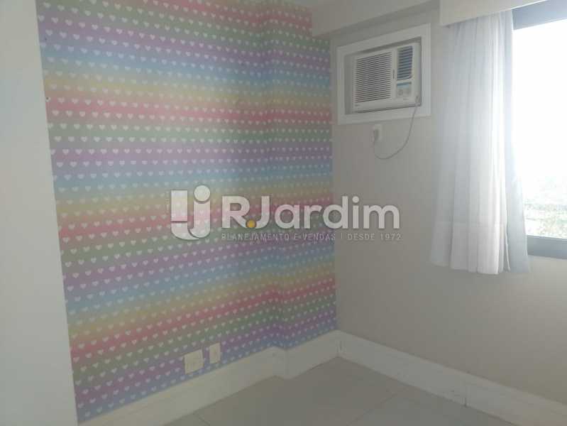 Conheça Quarto do imóvel - Aluguel Cobertura Tijuca 3 Quartos - LACO20116 - 15 Quarto - Aluguel Cobertura Tijuca 3 Quartos - LACO20116 - 15