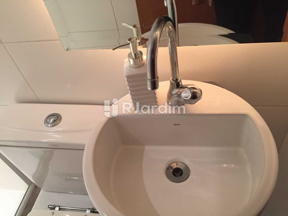 Conheça BANHEIRO SOCIAL do imóvel - Apartamento à venda Rua Marquês de São Vicente,Gávea, Zona Sul,Rio de Janeiro - R$ 1.380.000 - LAAP20362 - 12 BANHEIRO SOCIAL - Apartamento à venda Rua Marquês de São Vicente,Gávea, Zona Sul,Rio de Janeiro - R$ 1.380.000 - LAAP20362 - 12