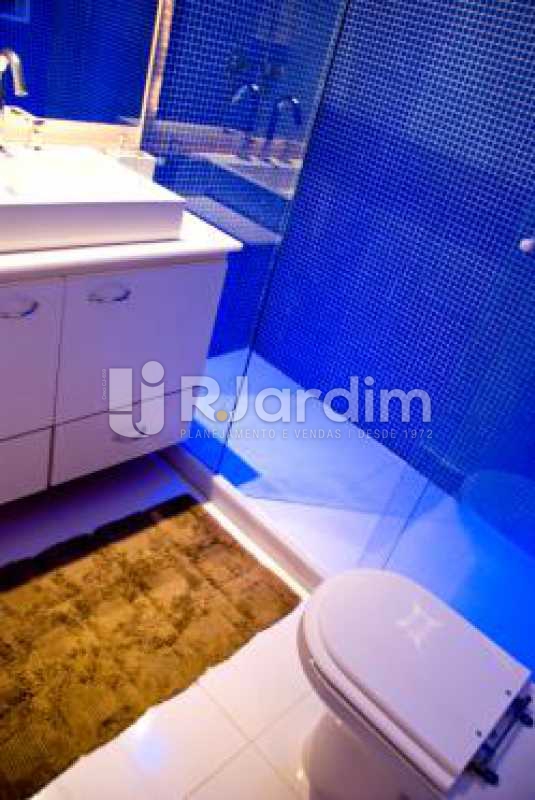 Conheça Banheiro da suíte do imóvel - Compra Venda Apartamento Ipanema 1 Suíte - LAAP10113 - 8 Banheiro da suíte - Compra Venda Apartamento Ipanema 1 Suíte - LAAP10113 - 8