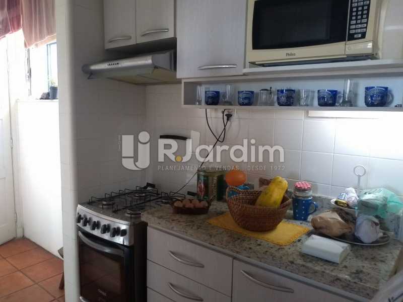 Conheça cozinha do imóvel - Apartamento à venda Rua Visconde de Pirajá,Ipanema, Zona Sul,Rio de Janeiro - R$ 1.470.000 - LAAP20384 - 15 cozinha - Apartamento à venda Rua Visconde de Pirajá,Ipanema, Zona Sul,Rio de Janeiro - R$ 1.470.000 - LAAP20384 - 15