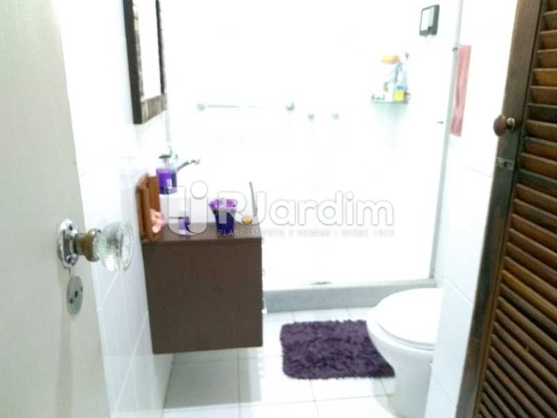 Conheça banheiro social do imóvel - Apartamento à venda Rua Visconde de Pirajá,Ipanema, Zona Sul,Rio de Janeiro - R$ 1.470.000 - LAAP20384 - 13 banheiro social - Apartamento à venda Rua Visconde de Pirajá,Ipanema, Zona Sul,Rio de Janeiro - R$ 1.470.000 - LAAP20384 - 13