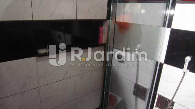Conheça BANHEIRO SOCIAL do imóvel - Apartamento À VENDA, Copacabana, Rio de Janeiro, RJ - LAAP20394 - 12 BANHEIRO SOCIAL - Apartamento À VENDA, Copacabana, Rio de Janeiro, RJ - LAAP20394 - 12