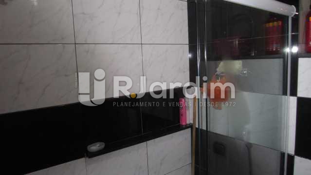 Conheça BANHEIRO SOCIAL do imóvel - Apartamento À VENDA, Copacabana, Rio de Janeiro, RJ - LAAP20394 - 14 BANHEIRO SOCIAL - Apartamento À VENDA, Copacabana, Rio de Janeiro, RJ - LAAP20394 - 14