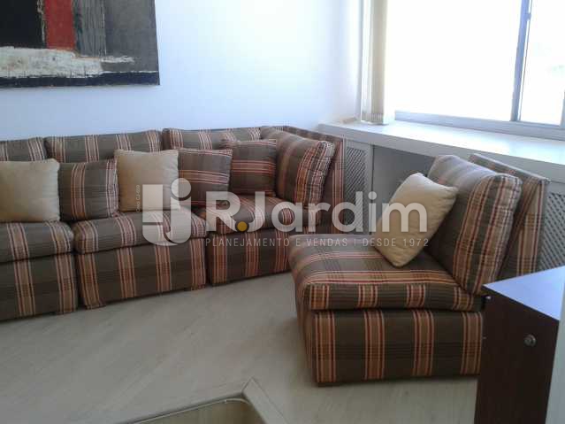 Conheça Sala do imóvel - Apartamento PARA ALUGAR, Leblon, Rio de Janeiro, RJ - LAAP10116 - 7 Sala - Apartamento PARA ALUGAR, Leblon, Rio de Janeiro, RJ - LAAP10116 - 7