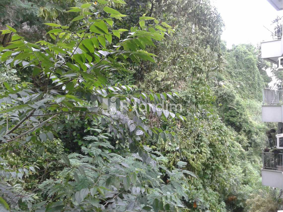 Conheça Vista suíte do imóvel - Apartamento 2 Quartos Humaitá Zona Sul Rio de Janeiro RJ - LAAP20397 - 13 Vista suíte - Apartamento 2 Quartos Humaitá Zona Sul Rio de Janeiro RJ - LAAP20397 - 13