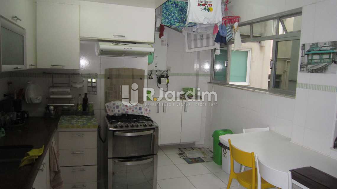 Conheça COZINHA do imóvel - Cobertura À VENDA, Copacabana, Rio de Janeiro, RJ - LACO50008 - 28 COZINHA - Cobertura À VENDA, Copacabana, Rio de Janeiro, RJ - LACO50008 - 28