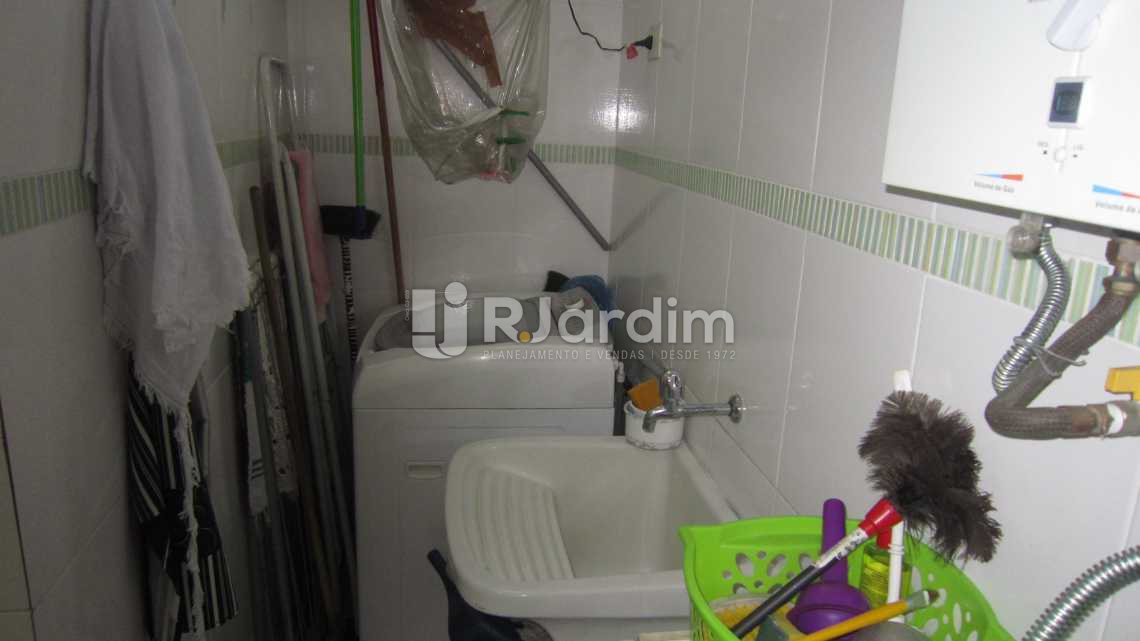 Conheça ÁREA DE SERVIÇO do imóvel - Cobertura À VENDA, Copacabana, Rio de Janeiro, RJ - LACO50008 - 31 ÁREA DE SERVIÇO - Cobertura À VENDA, Copacabana, Rio de Janeiro, RJ - LACO50008 - 31