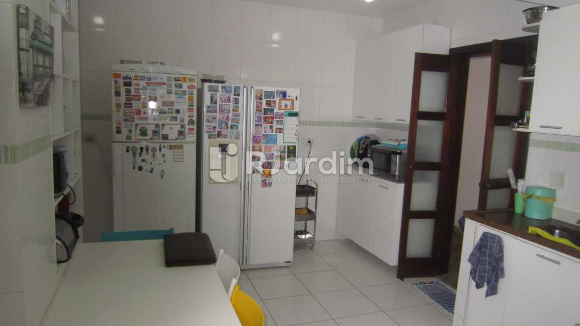 Conheça COZINHA do imóvel - Cobertura À VENDA, Copacabana, Rio de Janeiro, RJ - LACO50008 - 29 COZINHA - Cobertura À VENDA, Copacabana, Rio de Janeiro, RJ - LACO50008 - 29