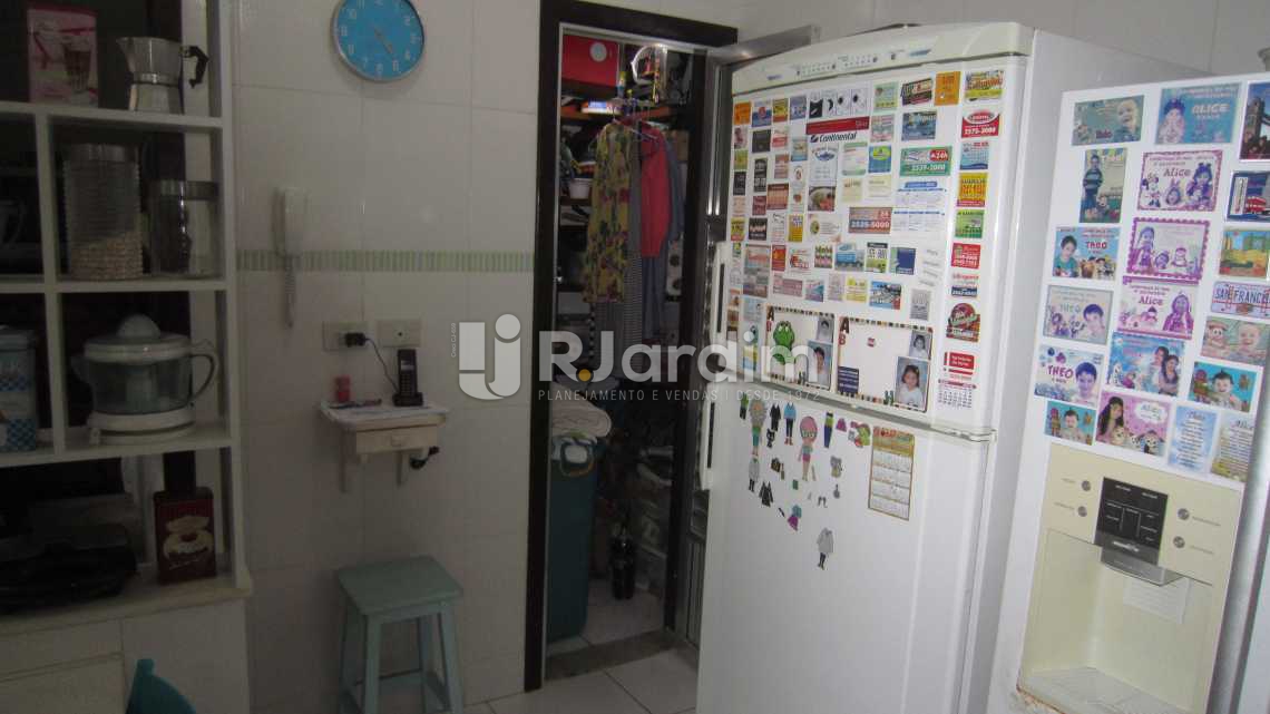 Conheça COZINHA & DESPENSA do imóvel - Cobertura À VENDA, Copacabana, Rio de Janeiro, RJ - LACO50008 - 30 COZINHA & DESPENSA - Cobertura À VENDA, Copacabana, Rio de Janeiro, RJ - LACO50008 - 30