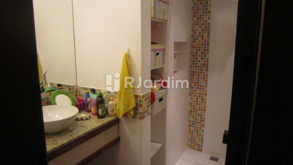 Conheça banheiro n. 4 do imóvel - Cobertura À VENDA, Copacabana, Rio de Janeiro, RJ - LACO50008 - 18 banheiro n. 4 - Cobertura À VENDA, Copacabana, Rio de Janeiro, RJ - LACO50008 - 18
