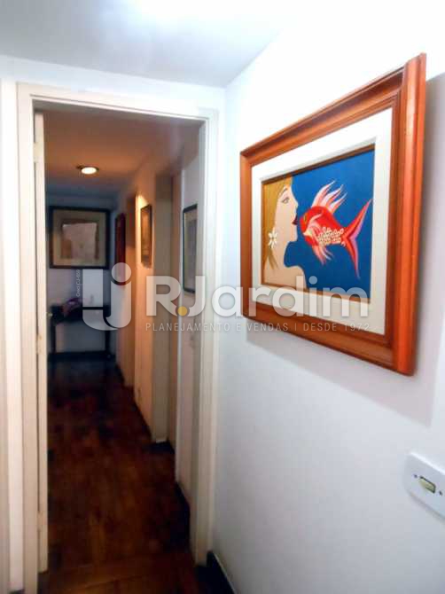 Conheça Circulação do imóvel - Cobertura À VENDA, Leblon, Rio de Janeiro, RJ - LACO30082 - 14 Circulação - Cobertura À VENDA, Leblon, Rio de Janeiro, RJ - LACO30082 - 14