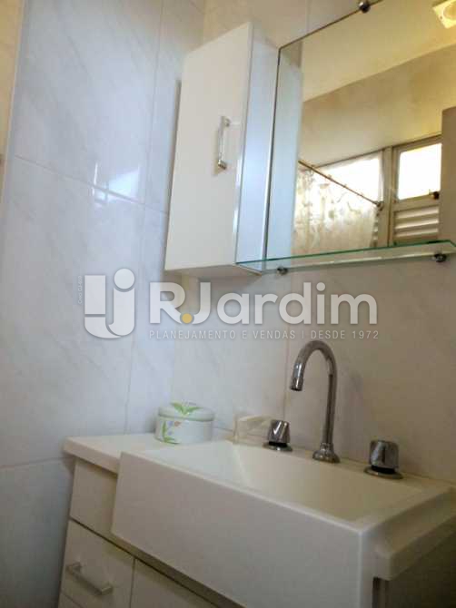 Conheça Banheiro da suite do imóvel - Cobertura À VENDA, Leblon, Rio de Janeiro, RJ - LACO30082 - 11 Banheiro da suite - Cobertura À VENDA, Leblon, Rio de Janeiro, RJ - LACO30082 - 11