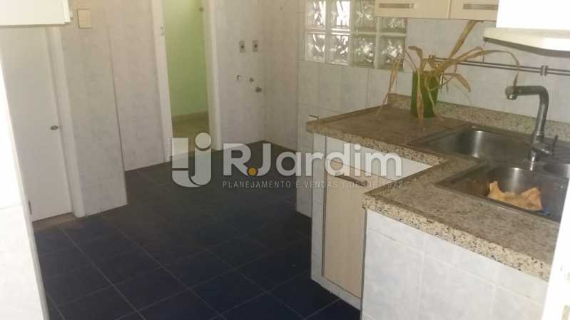 Conheça Cozinha do imóvel - Apartamento À VENDA, Copacabana, Rio de Janeiro, RJ - LAAP30599 - 15 Cozinha - Apartamento À VENDA, Copacabana, Rio de Janeiro, RJ - LAAP30599 - 15