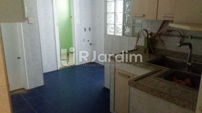 Conheça Cozinha do imóvel - Apartamento À VENDA, Copacabana, Rio de Janeiro, RJ - LAAP30599 - 12 Cozinha - Apartamento À VENDA, Copacabana, Rio de Janeiro, RJ - LAAP30599 - 12