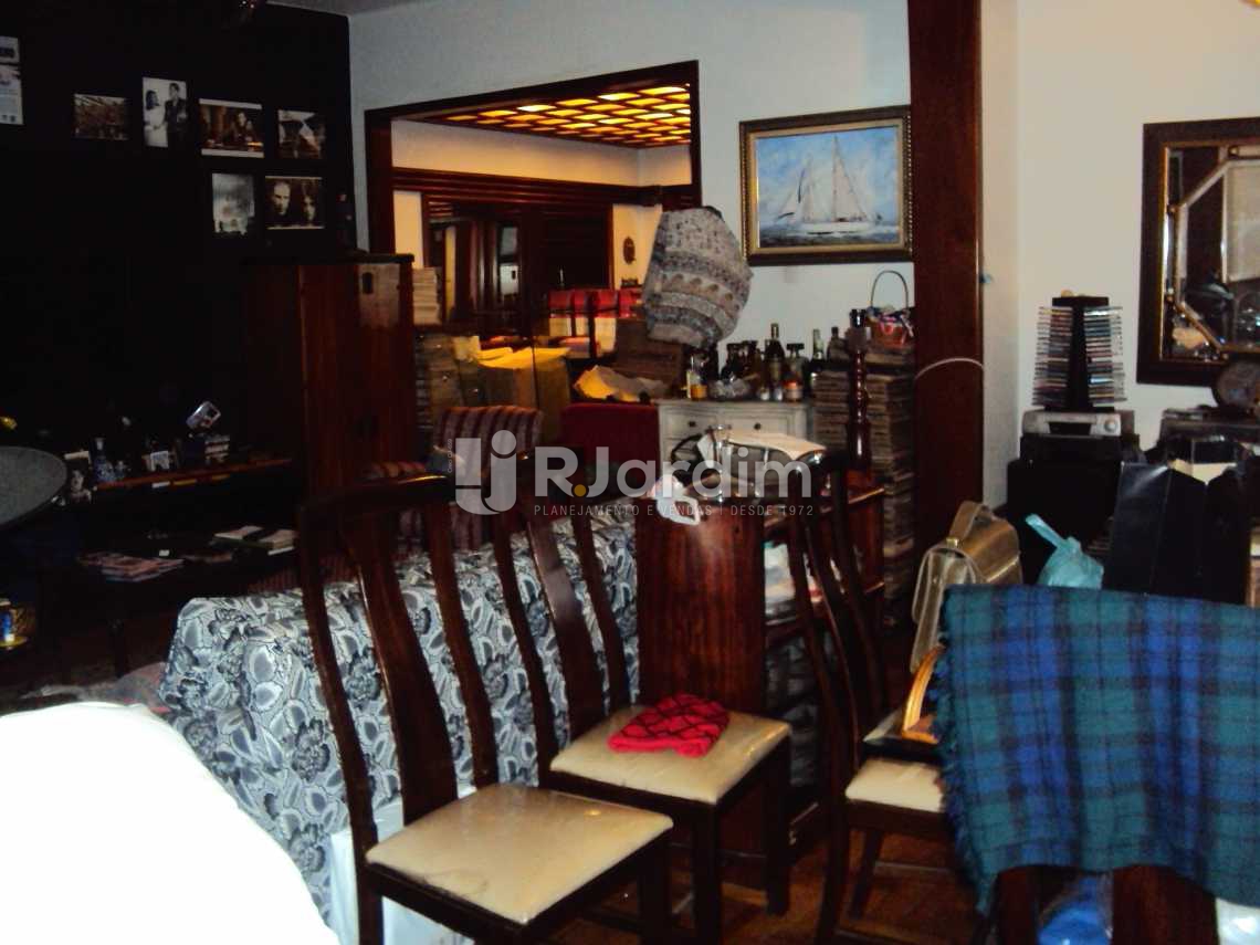 Conheça SALÃO do imóvel - Apartamento 3 Quartos Copacabana Zona sul Rio de Janeiro RJ - LAAP30609 - 6 SALÃO - Apartamento 3 Quartos Copacabana Zona sul Rio de Janeiro RJ - LAAP30609 - 6