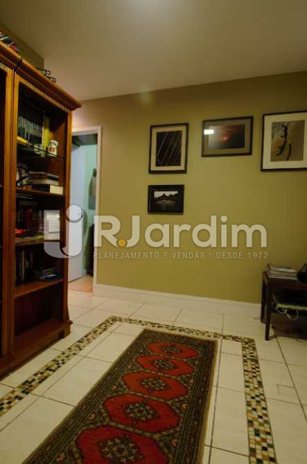 Conheça Circulação do imóvel - Apartamento À venda, Copacabana, Zona sul, Rio de Janeiro, RJ - LAAP30611 - 9 Circulação - Apartamento À venda, Copacabana, Zona sul, Rio de Janeiro, RJ - LAAP30611 - 9
