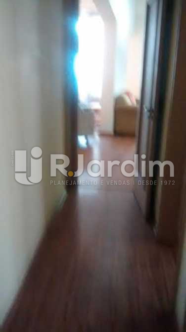 Conheça Corredor do imóvel - Apartamento À VENDA, Copacabana, Rio de Janeiro, RJ - LAAP30620 - 5 Corredor - Apartamento À VENDA, Copacabana, Rio de Janeiro, RJ - LAAP30620 - 5