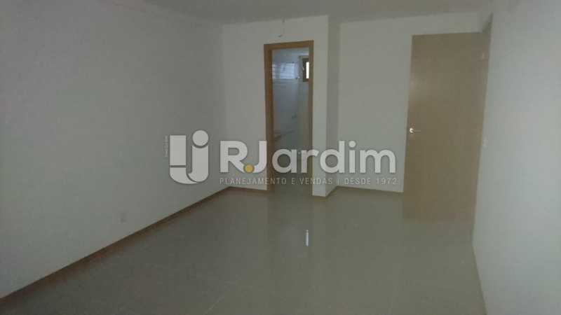 Conheça WhatsApp Image 2018-06-20 at 1 do imóvel - Lançamento Caravelle Residences 3 Quartos Botafogo Rio de Janeiro RJ - LAAP40280 - 22 WhatsApp Image 2018-06-20 at 1 - Lançamento Caravelle Residences 3 Quartos Botafogo Rio de Janeiro RJ - LAAP40280 - 22