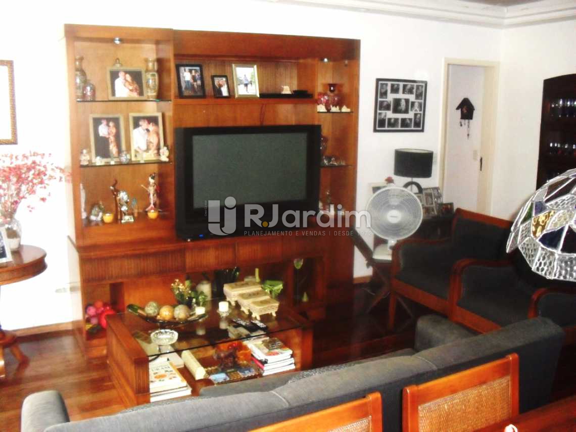 Conheça SALA 2ª AMBIENTE do imóvel - Apartamento Padrão / Residencial / Humaitá / Zona sul / Rio de Janeiro RJ - LAAP30634 - 4 SALA 2ª AMBIENTE - Apartamento Padrão / Residencial / Humaitá / Zona sul / Rio de Janeiro RJ - LAAP30634 - 4