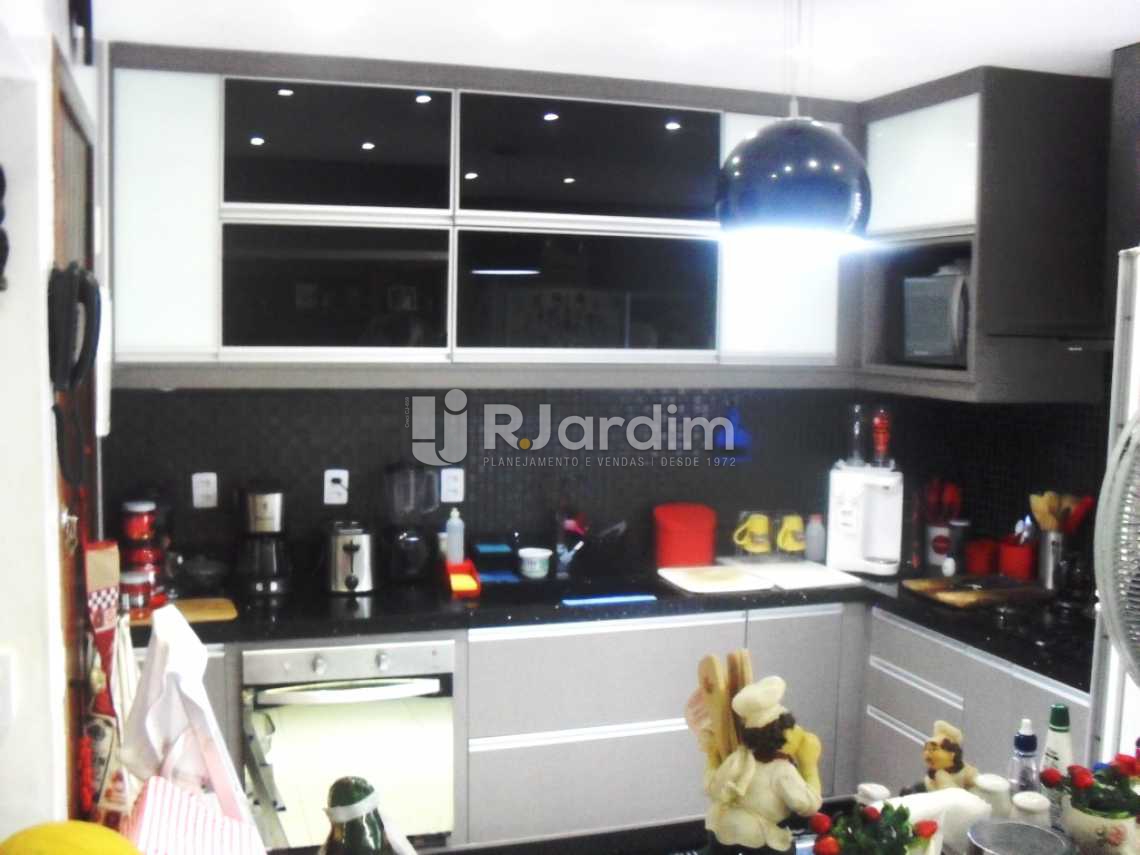 Conheça COZINHA AMERICANA do imóvel - Apartamento Padrão / Residencial / Humaitá / Zona sul / Rio de Janeiro RJ - LAAP30634 - 9 COZINHA AMERICANA - Apartamento Padrão / Residencial / Humaitá / Zona sul / Rio de Janeiro RJ - LAAP30634 - 9