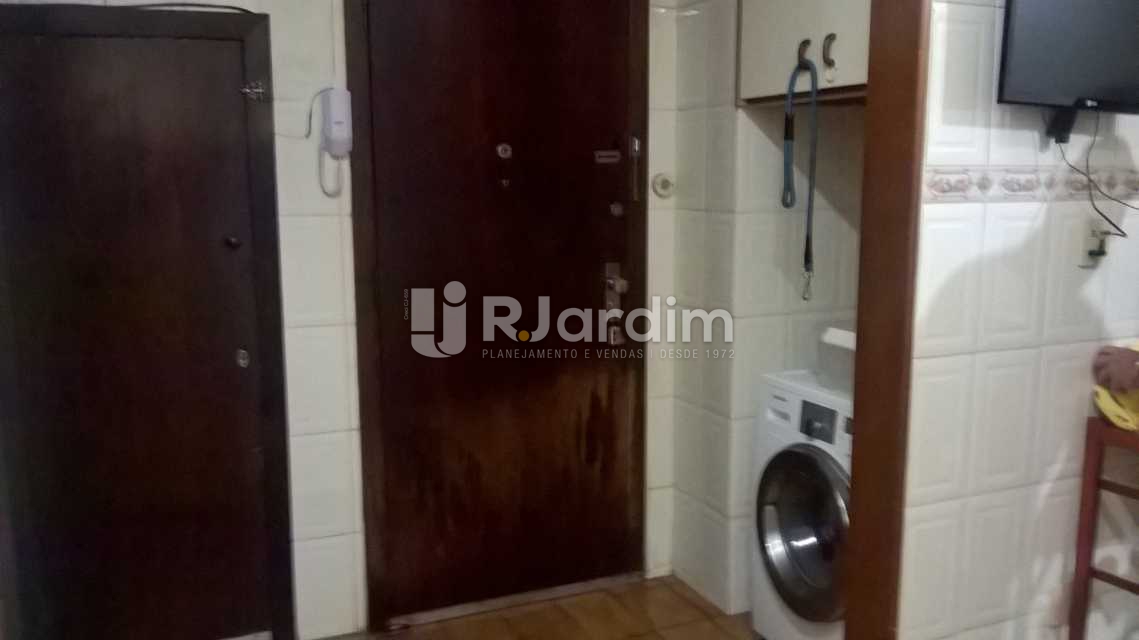 Conheça Área de serviço do imóvel - Apartamento Copacabana 4 Quartos Compra Venda Avaliação - LAAP40287 - 11 Área de serviço - Apartamento Copacabana 4 Quartos Compra Venda Avaliação - LAAP40287 - 11