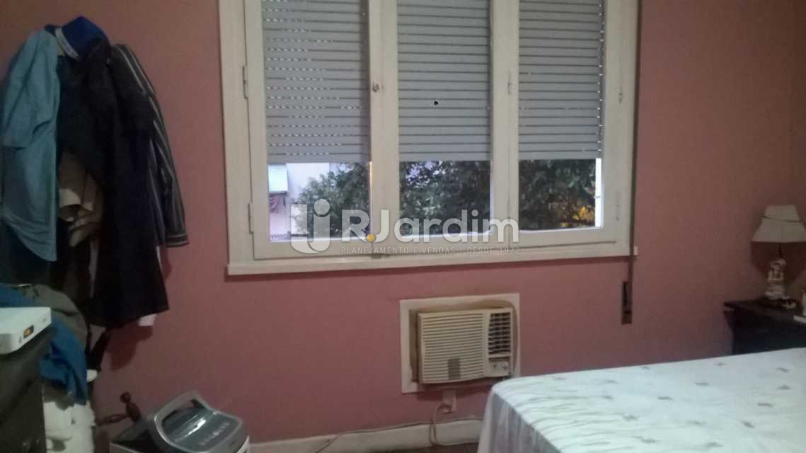Conheça Quarto1 do imóvel - Apartamento Copacabana 4 Quartos Compra Venda Avaliação - LAAP40287 - 13 Quarto1 - Apartamento Copacabana 4 Quartos Compra Venda Avaliação - LAAP40287 - 13
