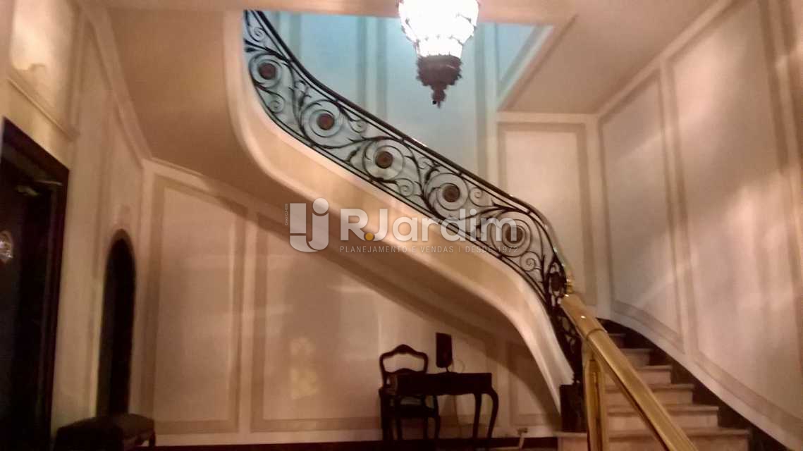 Conheça Portaria do imóvel - Apartamento Copacabana 4 Quartos Compra Venda Avaliação - LAAP40287 - 20 Portaria - Apartamento Copacabana 4 Quartos Compra Venda Avaliação - LAAP40287 - 20