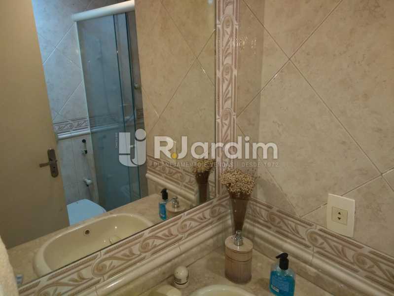 Conheça Banheiro Social do imóvel - Apartamento À Venda - Lagoa - Rio de Janeiro - RJ - LAAP30643 - 20 Banheiro Social - Apartamento À Venda - Lagoa - Rio de Janeiro - RJ - LAAP30643 - 20